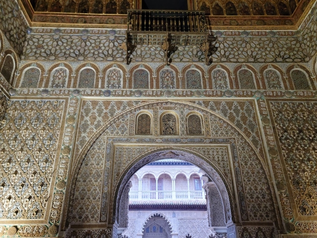 svq-alcázar-of-sevillecard-img