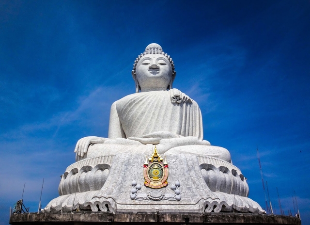 hkt-big-buddhacard-img