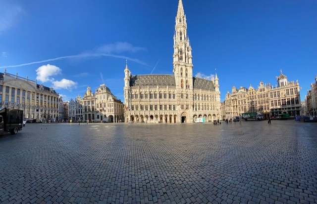 bru-grand-placecard-img