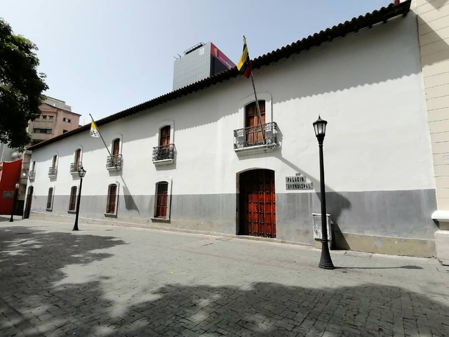 ccs-plaza-bolívarcard-img