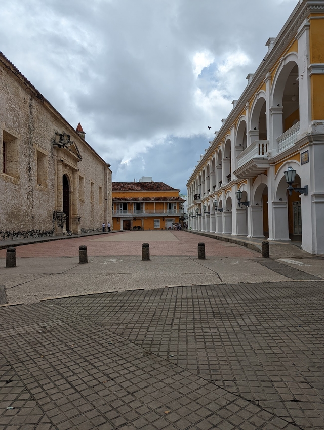 ctg-plaza-de-bolívarcard-img