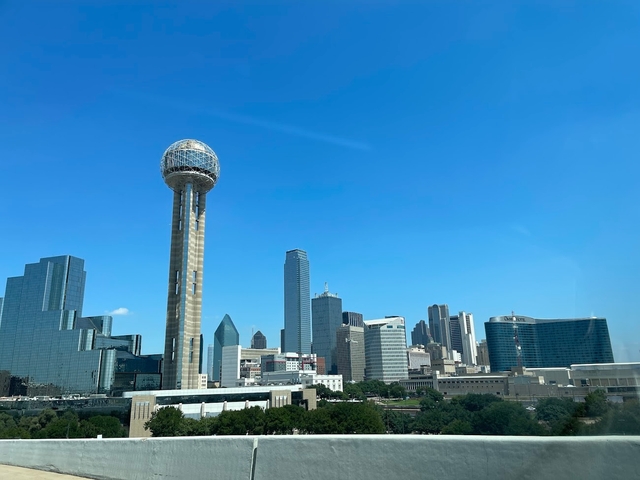 dfw-reunion-towercard-img