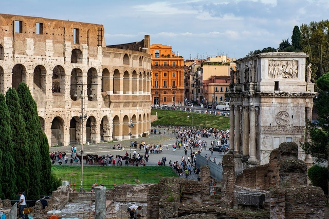rom-roman-forumcard-img