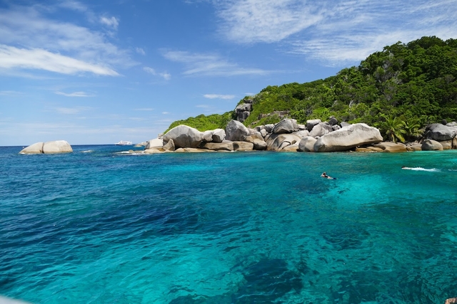 hkt-similan-islandscard-img