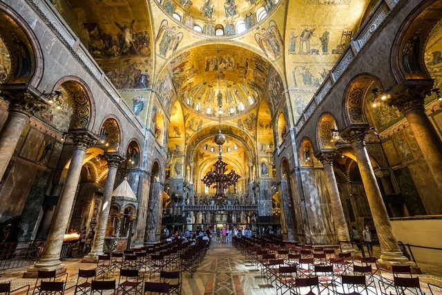 vce-st.-mark's-basilicacard-img