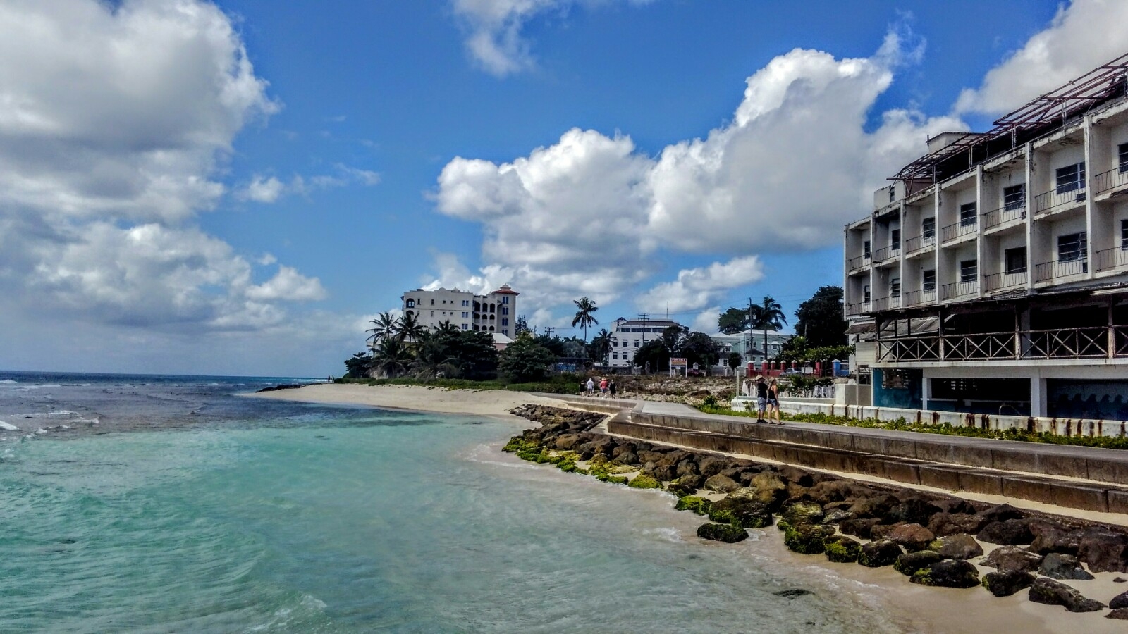 Santiago-Bridgetown-main-image